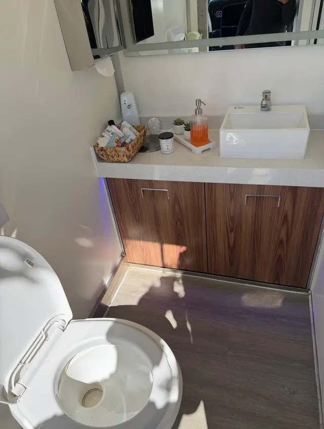 Restroom trailers